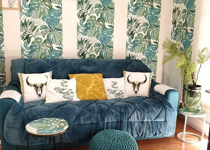 Royal By Beds4wanderlust - Place Du Marché Avec Parking Privé *